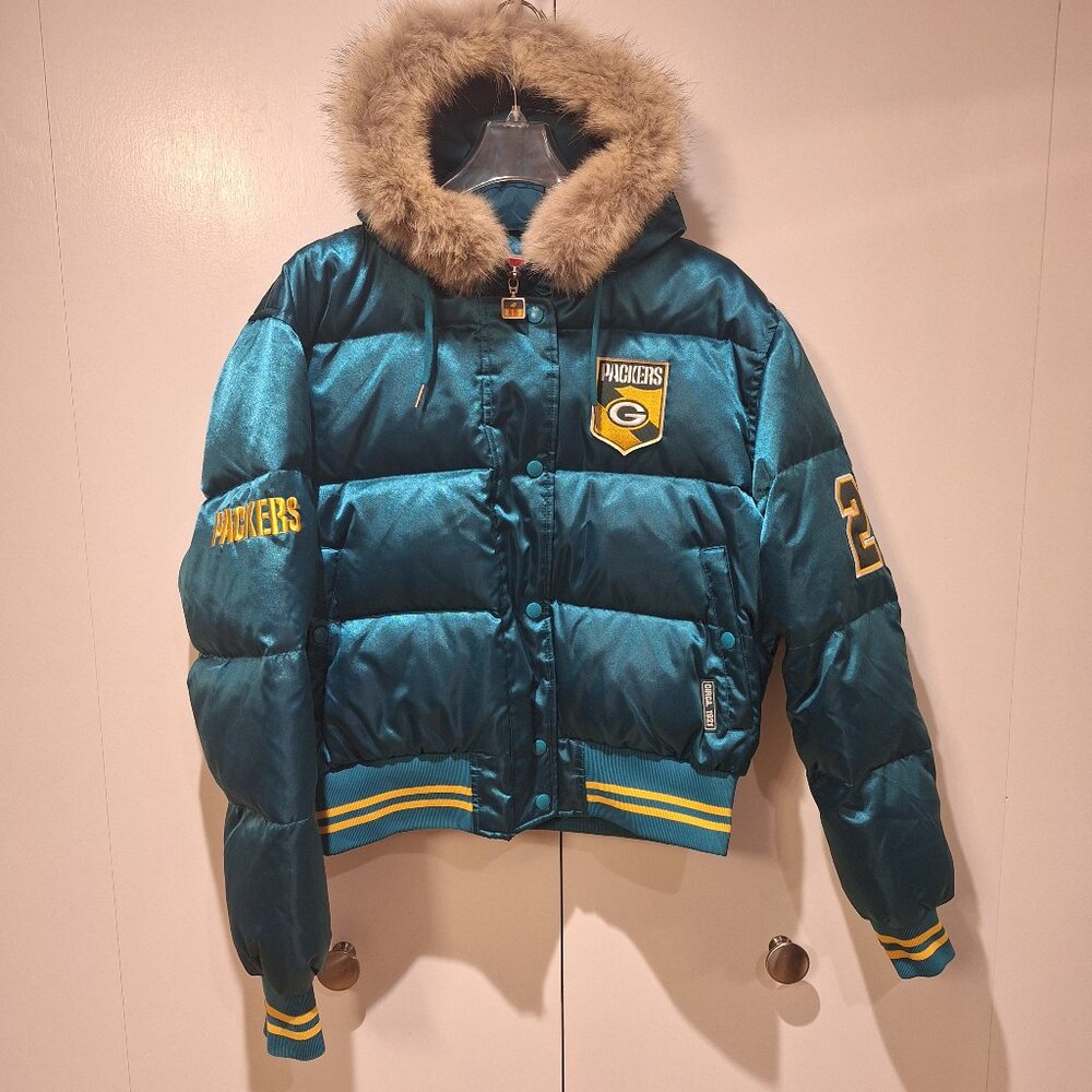 Green Bay Packer's 90s Vintage Fur Trim Hooded Jacket